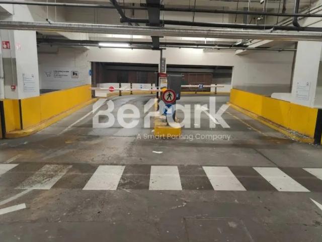 Garage location à Flagey, Ixelles - Elsene
