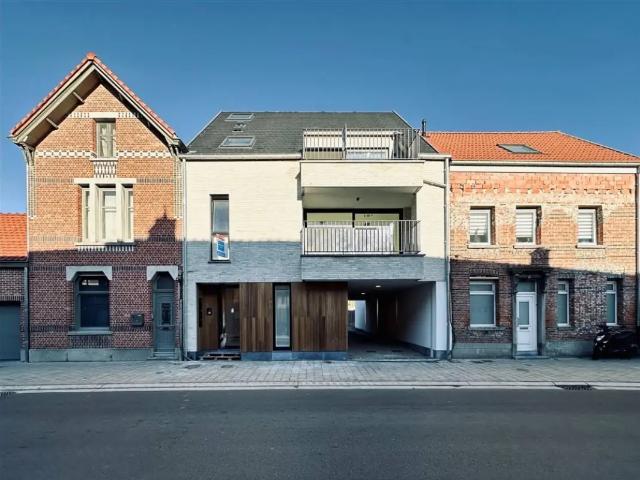 Garage location à Haasdonk, Oost-Vlaanderen