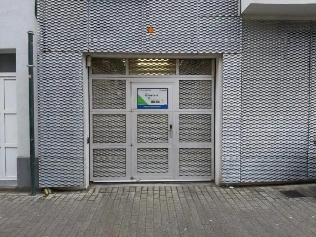 Garage location à Laeken - Laken, Bruxelles - Brussel