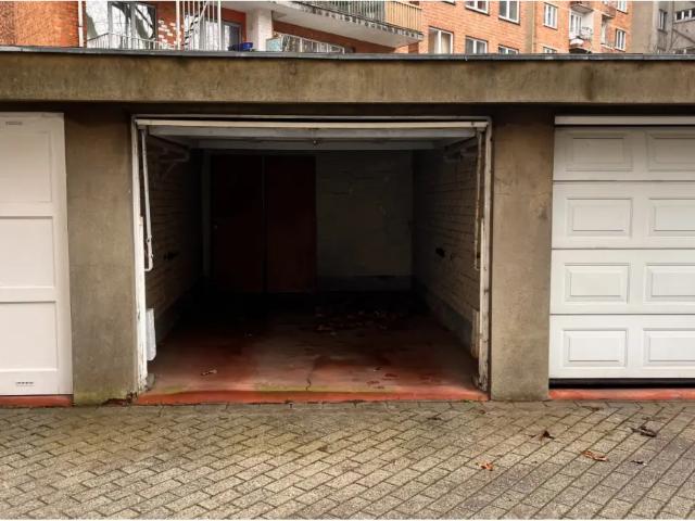 Garage location à Schaarbeek, Bruxelles