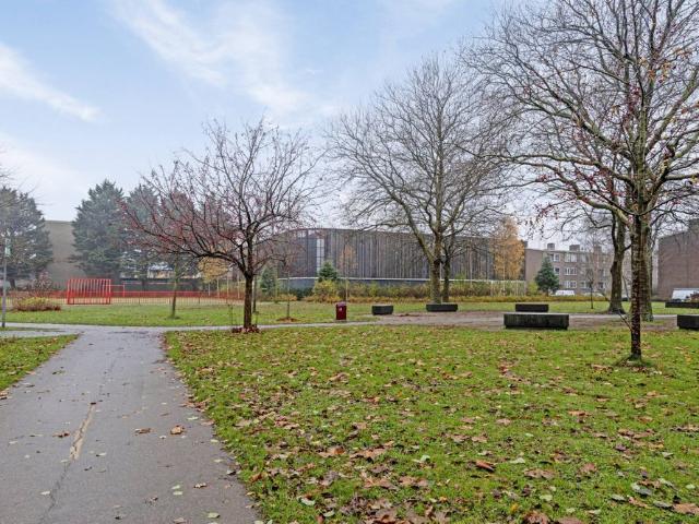 Appartement te huur in Winkelcentrum De Julianabaan, Voorburg