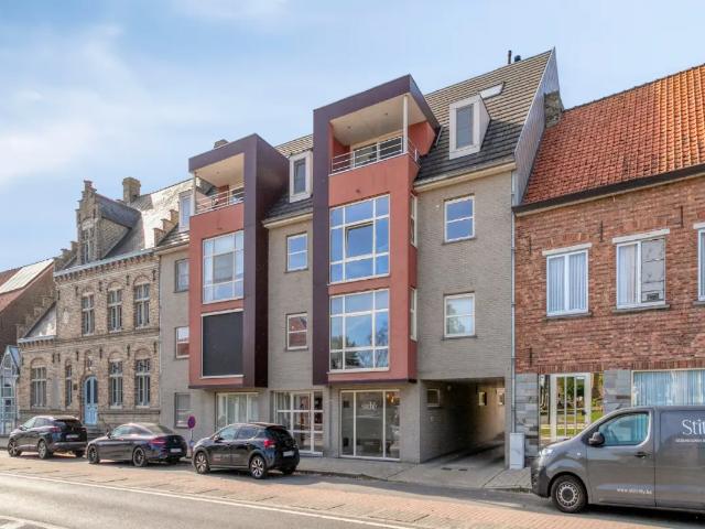 Local Commercial location à Woumen, Diksmuide