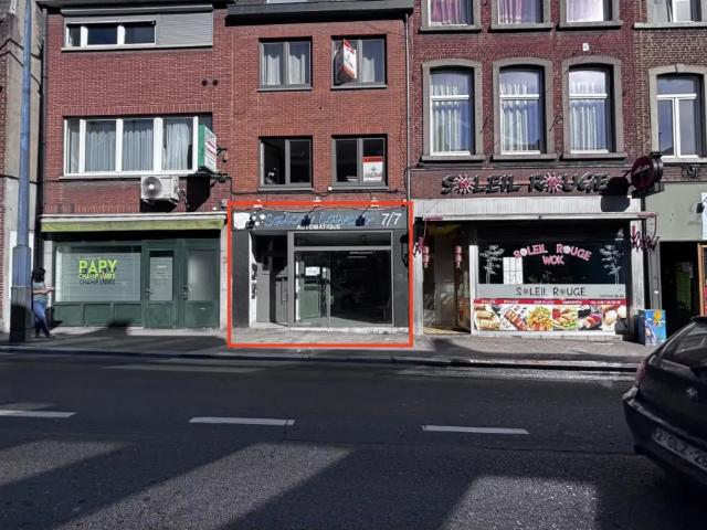 Local Commercial location à Namen, Wallonie