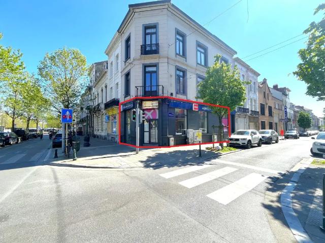 Local Commercial location à Molem, Bruxelles