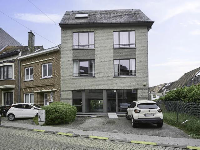 Local Commercial location à Crainhem, Brabant