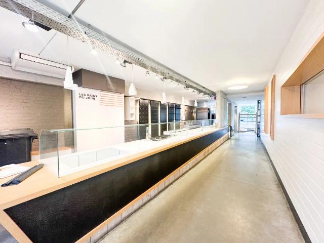 Local Commercial location à Uccle, Bruxelles