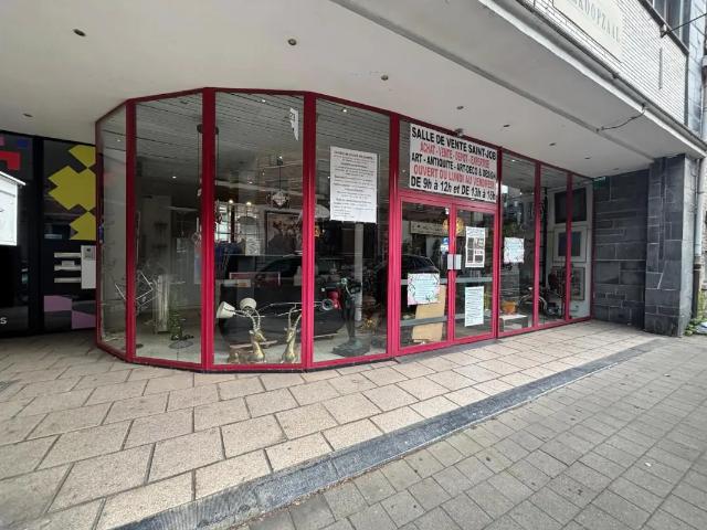 Local Commercial location à Uccle, Bruxelles