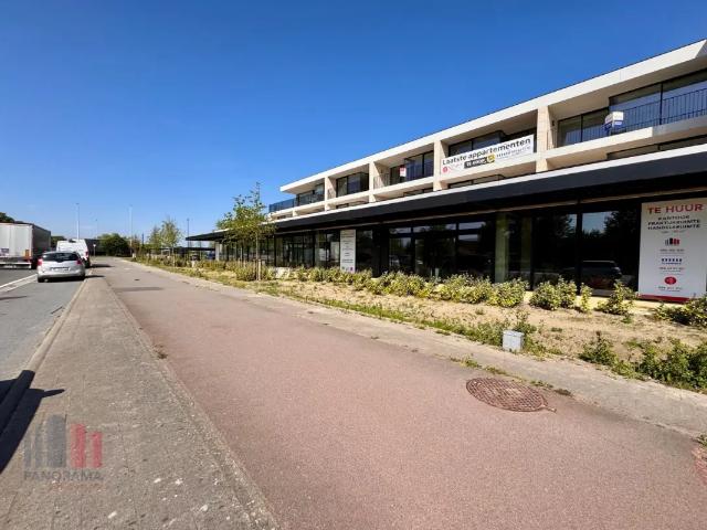 Local Commercial location à Furnes, West-Vlaanderen
