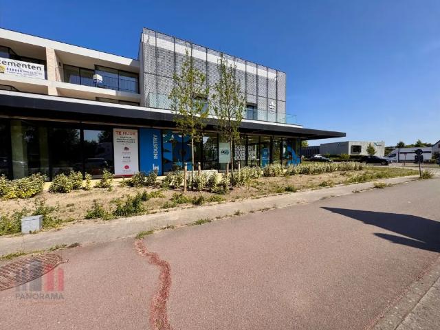 Local Commercial location à Furnes, West-Vlaanderen