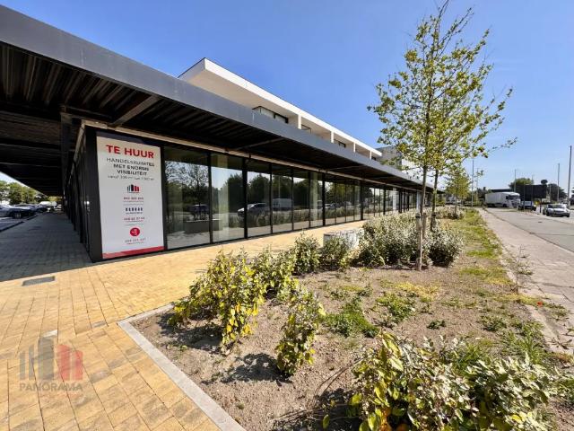 Local Commercial location à Furnes, West-Vlaanderen