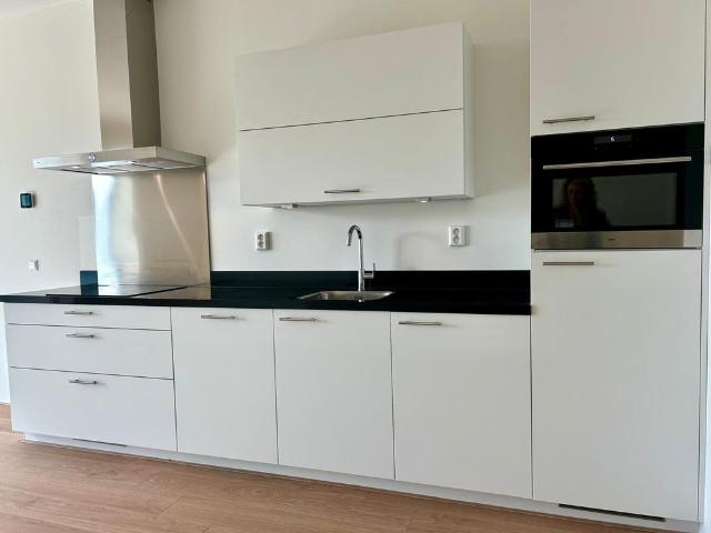 Studio te huur in Nieuw-West, Amsterdam