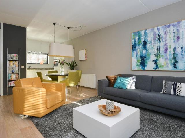Woning te huur in Bussum, Noord Holland