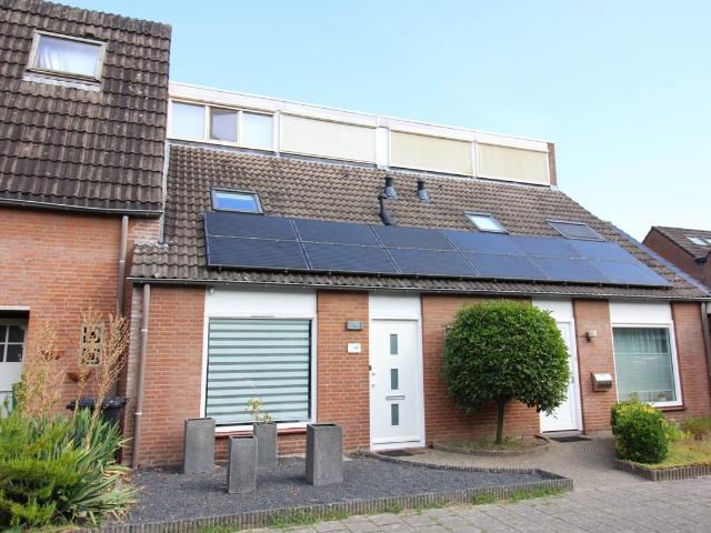 Woning te huur in Waalre, Noord Brabant