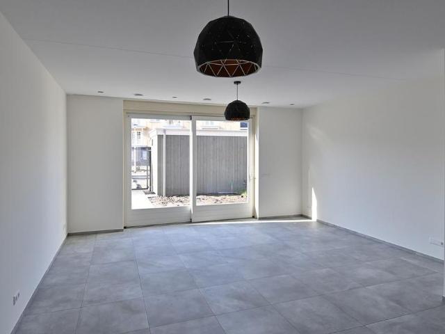 Woning te huur in Weesp, Noord Holland