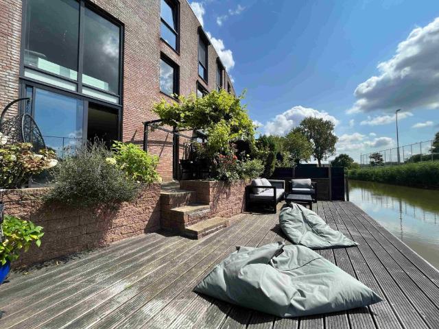 Woning te huur in Westpunt, Hoogvliet