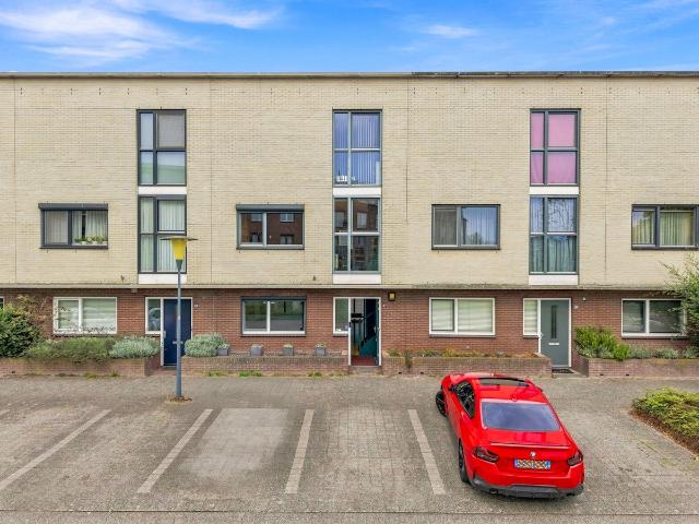 Woning te huur in Oosterheem, Zoetermeer