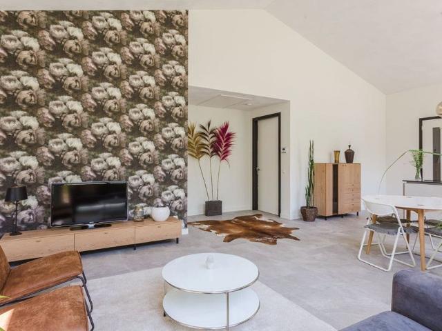 Woning te huur in Waalre, Noord Brabant