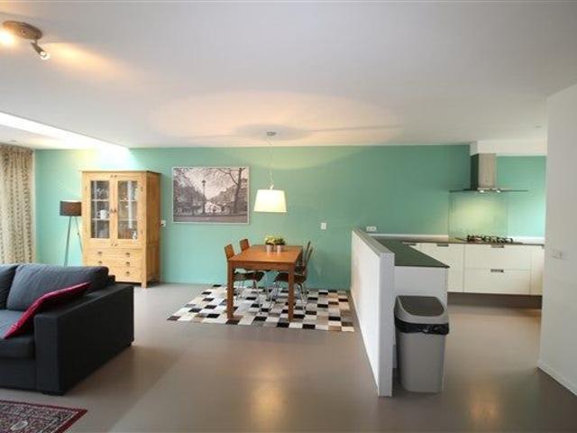 Woning te huur in Driemond, Amsterdam