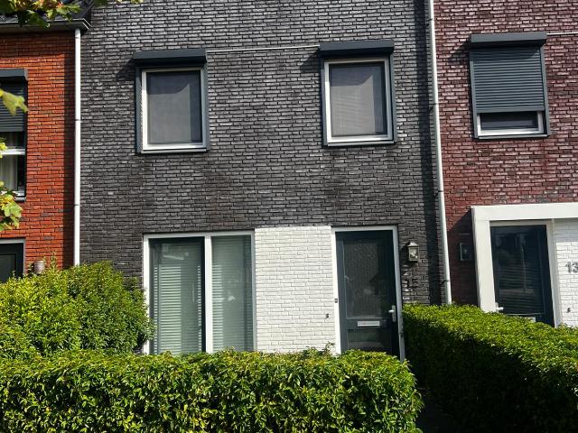 Woning te huur in Poortwijk, Oud-beijerland