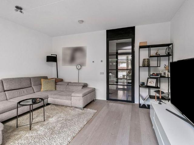 Woning te huur in Sloten, Amsterdam