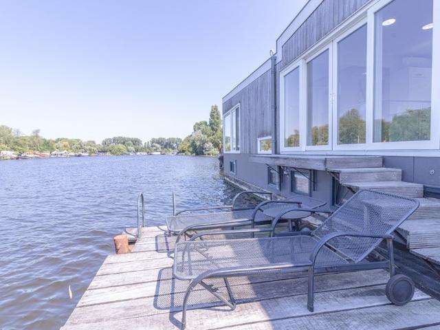 Woning te huur in Zuid, Amsterdam