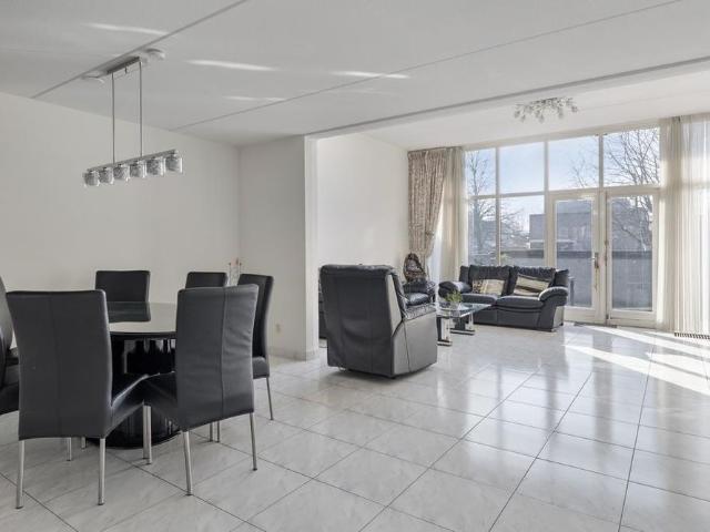 Woning te huur in Sloten, Amsterdam