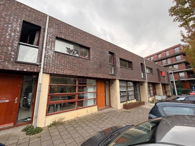 Woning te huur in Schieweg, Delft
