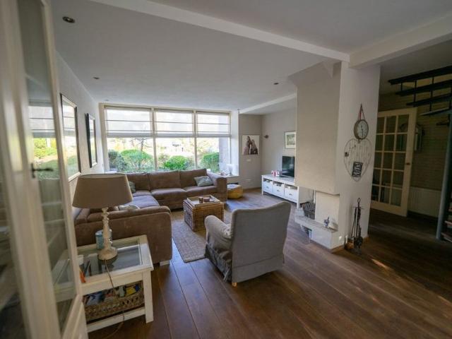 Woning te huur in Bussum, Noord Holland