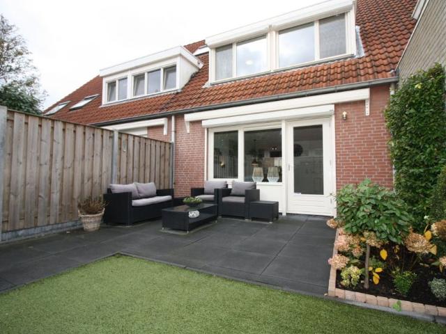 Landhuis te huur in Bergen Op Zoom, Bergse Plaat