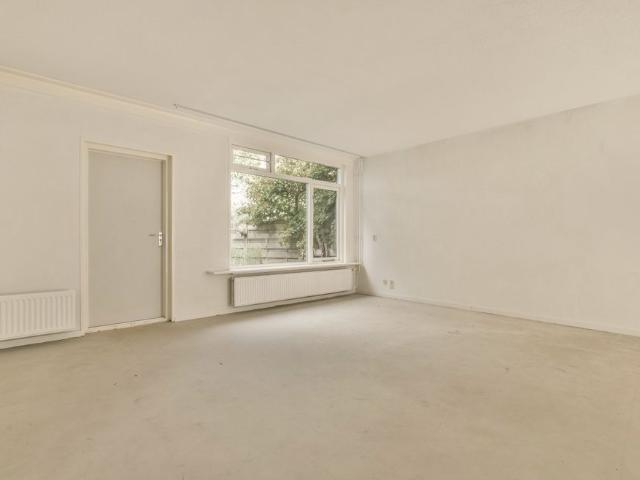 Woning te huur in Sassenheim, Zuid Holland