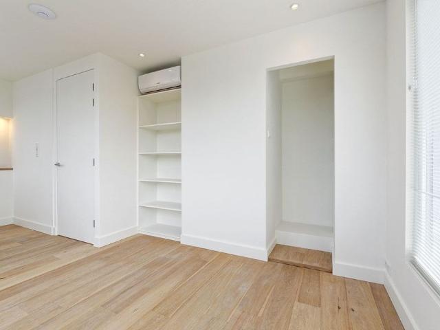 Woning te huur in Zuid, Amsterdam
