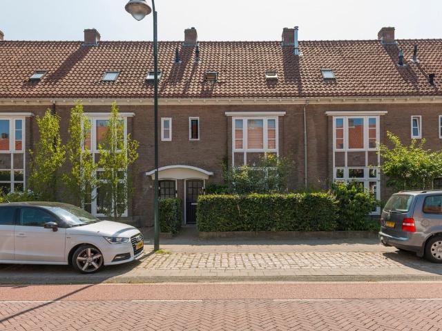 Woning te huur in Stratum, Noord Brabant