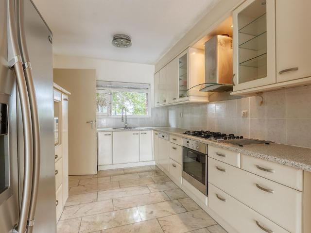 Woning te huur in Wateringse Veld, Den Haag