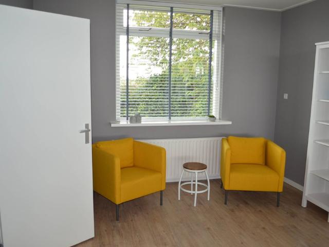 Woning te huur in Nieuwenhoorn, Hellevoetsluis