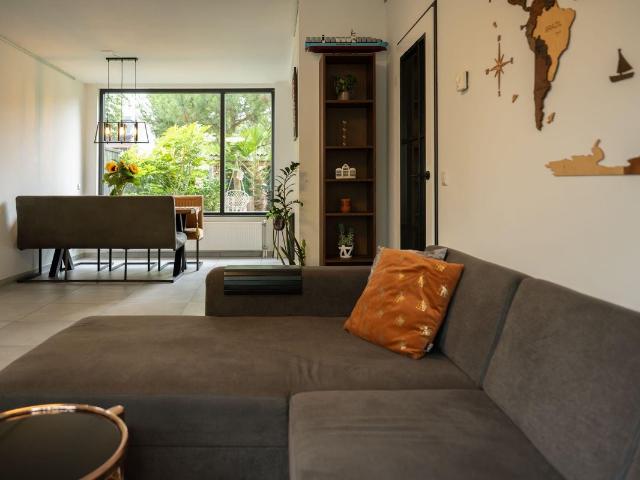 Woning te huur in Ommoord, Rotterdam