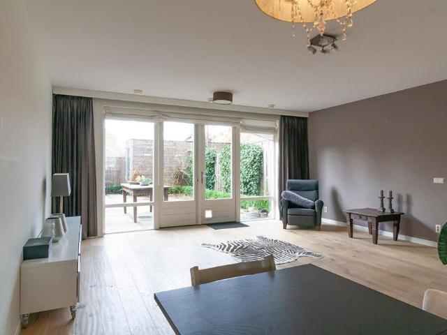 Woning te huur in Bovenkerk, Noord Holland