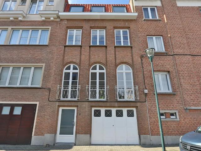 Maison location à Woluwe-Saint-Lambert - Sint-Lambrechts-Woluwe, Brussel-Hoofdstad - Bruxelles-Capitale