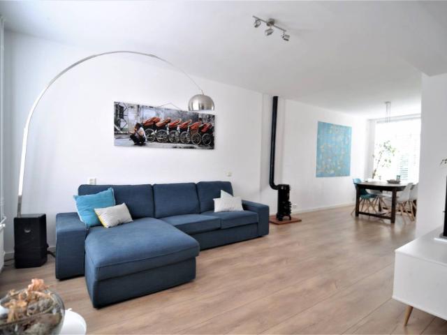 Woning te huur in Stratum, Noord Brabant
