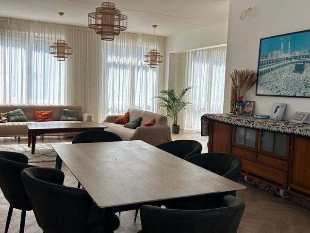 Woning te huur in Schilderswijk, Zuid Holland