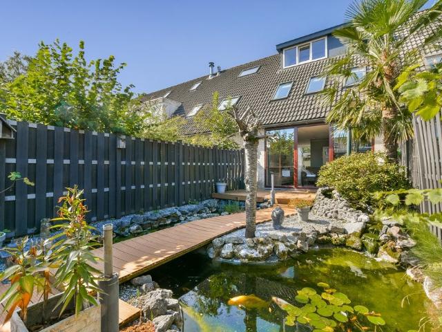 Woning te huur in Bloemenbuurt, Almere-haven