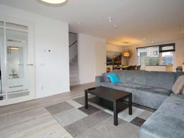 Woning te huur in Charlois, Rotterdam