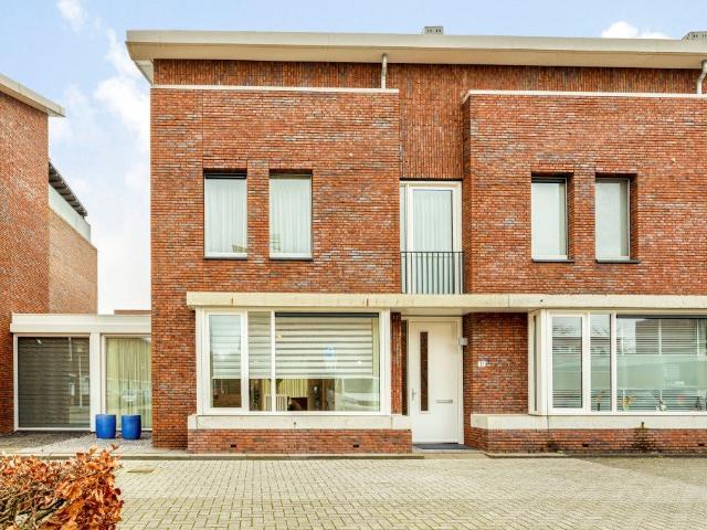 Woning te huur in Strijp, Noord Brabant