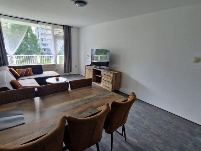 Kamer te huur in Zuidoost, Amsterdam