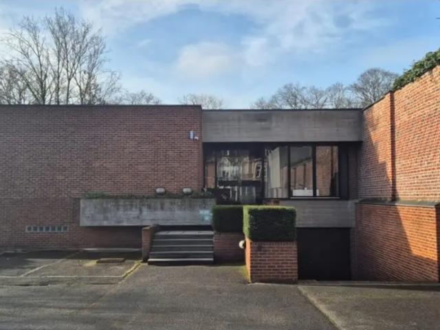 Bureau location à Courtrai, West-Vlaanderen