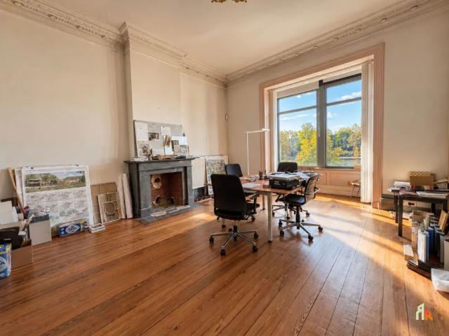 Bureau location à Longdoz, Liège