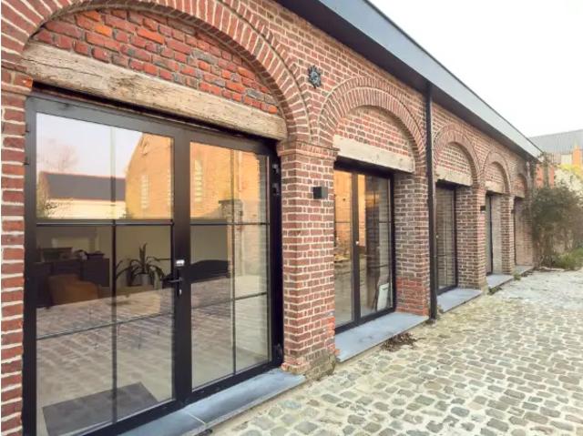 Bureau location à Mouscron, Wallonie