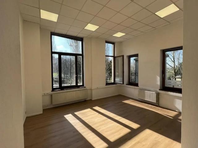 Bureau location à Vorst, Bruxelles