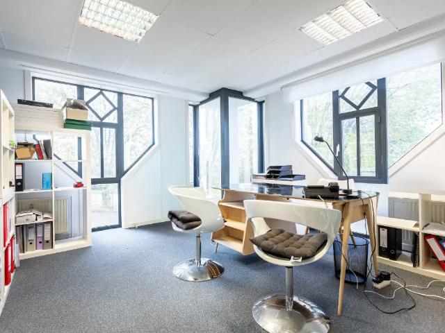 Bureau location à Waver, Wallonie