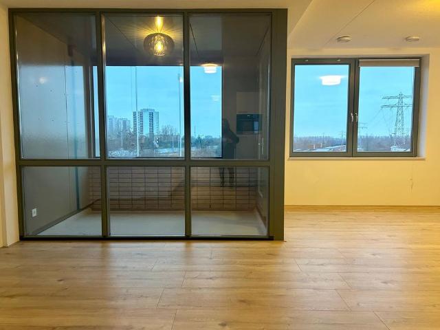 Appartement te huur in Diemen, Noord Holland