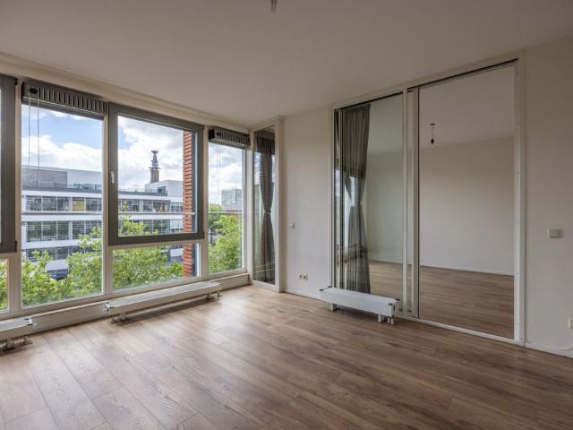 Appartement te huur in Zuid, Amsterdam